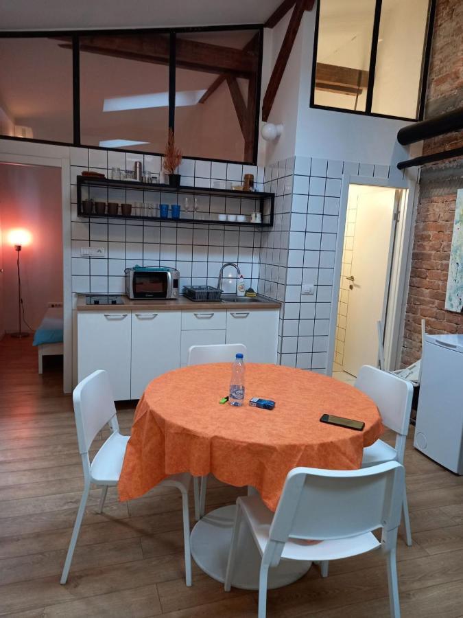 Brickloft In The Heart Of Belgrade Lägenhet Exteriör bild